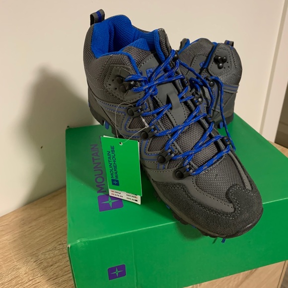 Boots - Picture 1 of 5